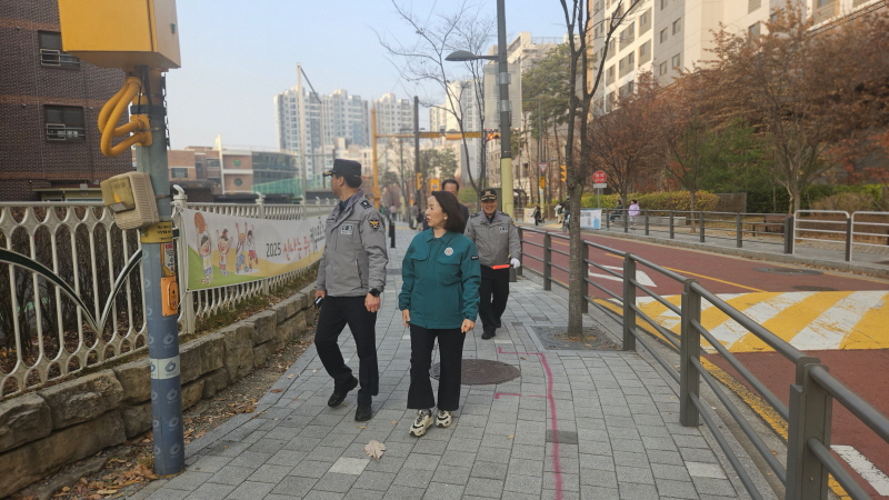 11월 동장,지구대장 합동순찰 4번째 파일