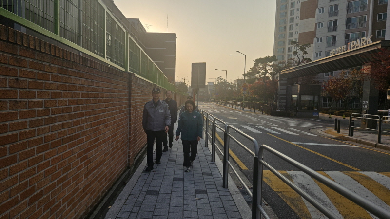 11월 동장,지구대장 합동순찰 3번째 파일