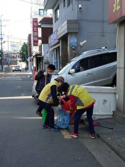 추석 연휴 후 관내 대청소 의 이미지