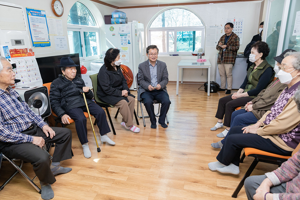 어르신과의 따뜻한 동행(대림3동) 6번째 파일