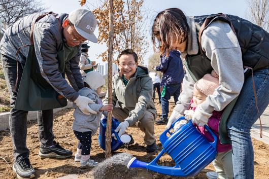 제79회 식목일 나무심기(안양천) 의 이미지