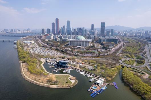 하늘에서 본 봄꽃축제 현장 의 이미지