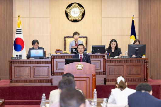 제263회 영등포구의회 임시회 시정연설(2025년 제3회 추가경정예산) 사진