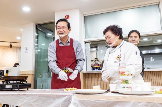 교회와 함께하는「퇴근길 청년한끼」 사진