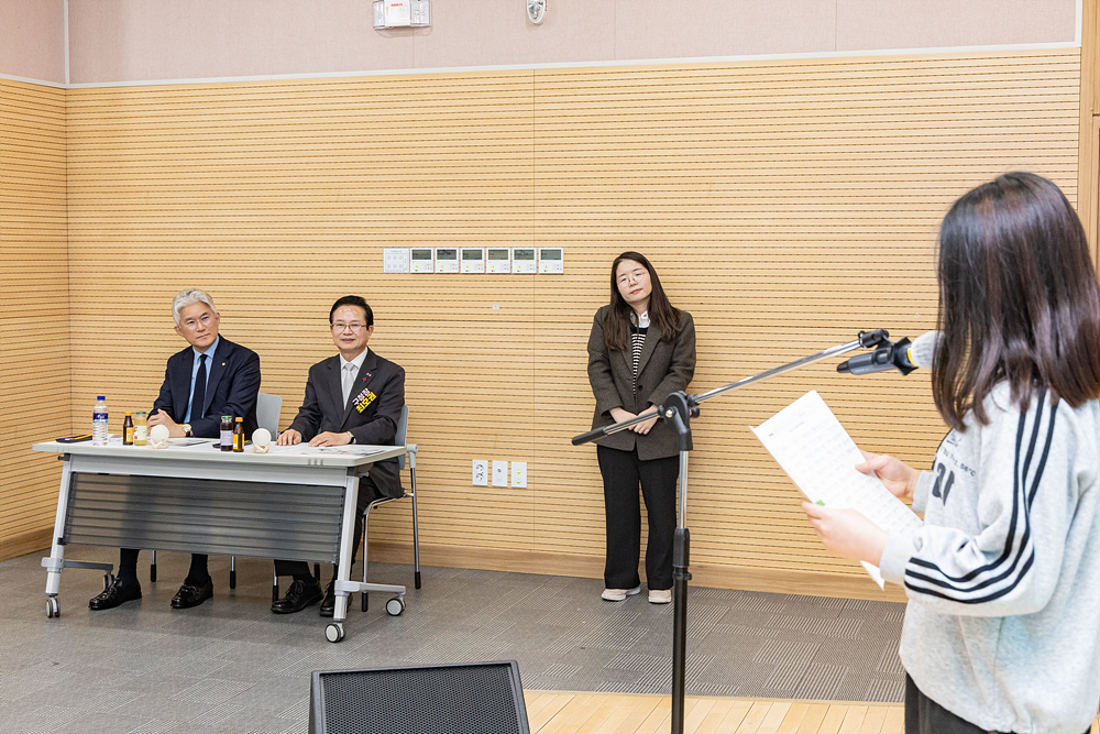 2025년 독서장학생 장학증서 수여식 4번째 파일