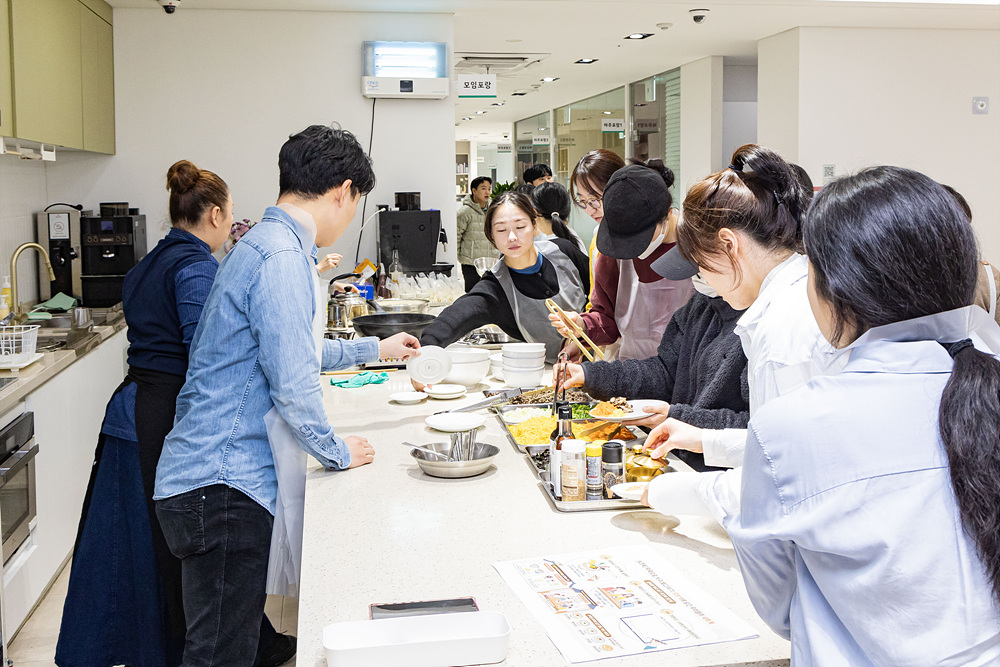 서울청년센터 영등포 서울지킴이 자취생 <자취생 명절대피소> 떡국 만들기 12번째 파일