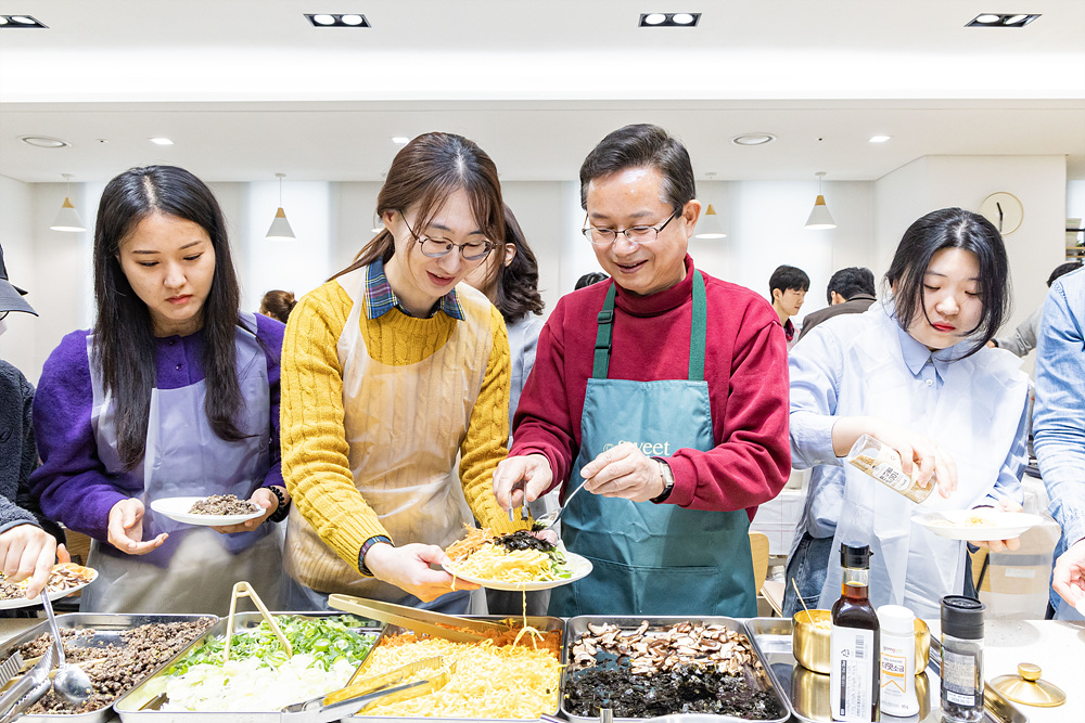 서울청년센터 영등포 서울지킴이 자취생 <자취생 명절대피소> 떡국 만들기 3번째 파일