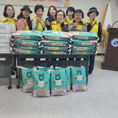 자원봉사회 김장김치 나눔행사 의 이미지