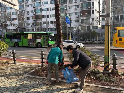 2024 봄맞이 대청소 실시 의 이미지