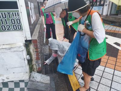 자율방재단 빗물받이점검 및 취약지역 순찰 의 이미지