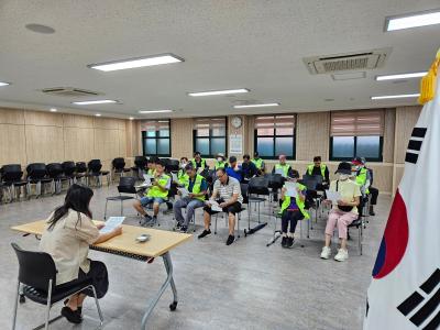 8월 산업안전보건교육 실시 의 이미지