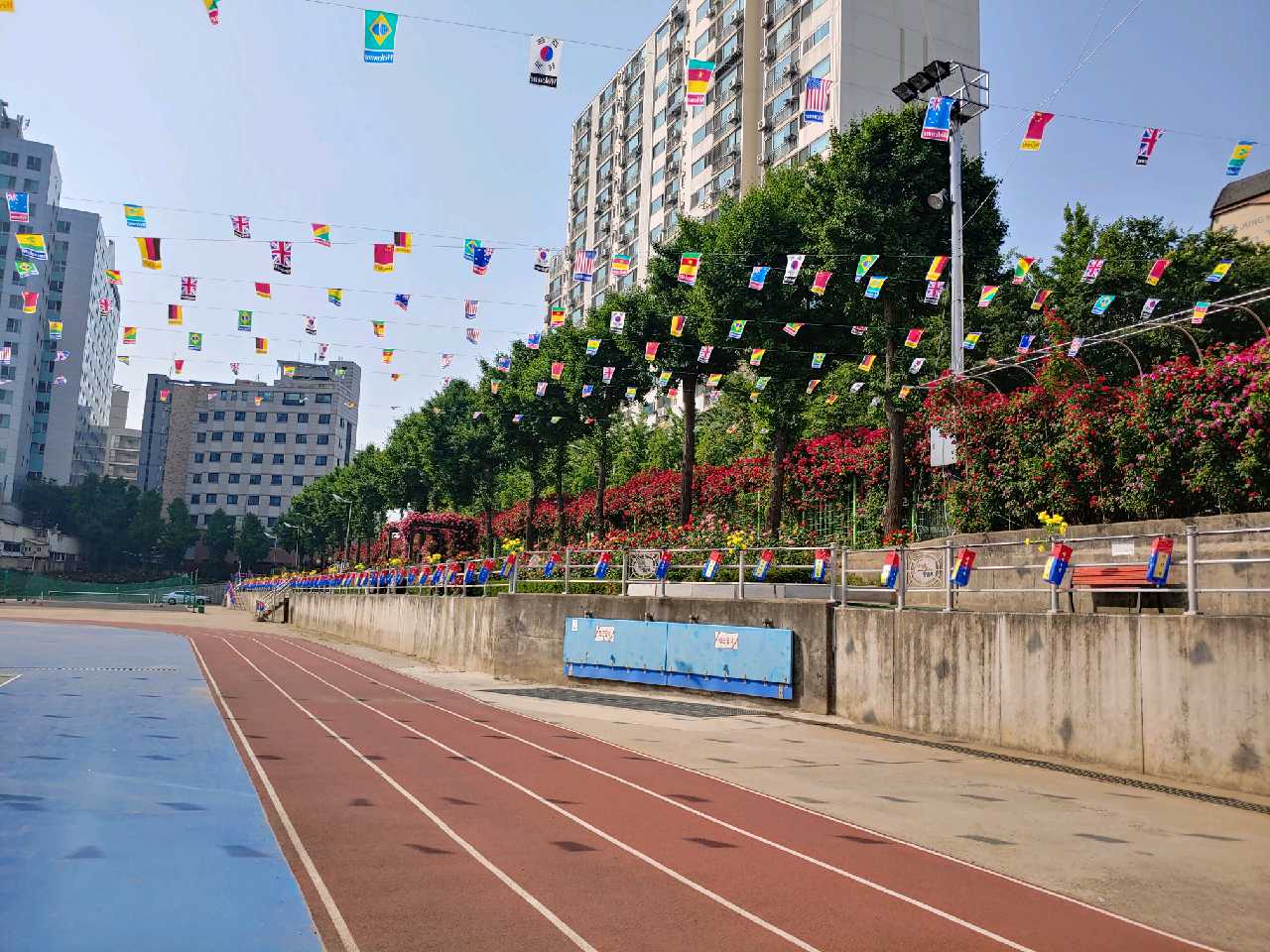 장미 축제 자매결연지 괴산군 장연면 자치위원회 방문 의 이미지