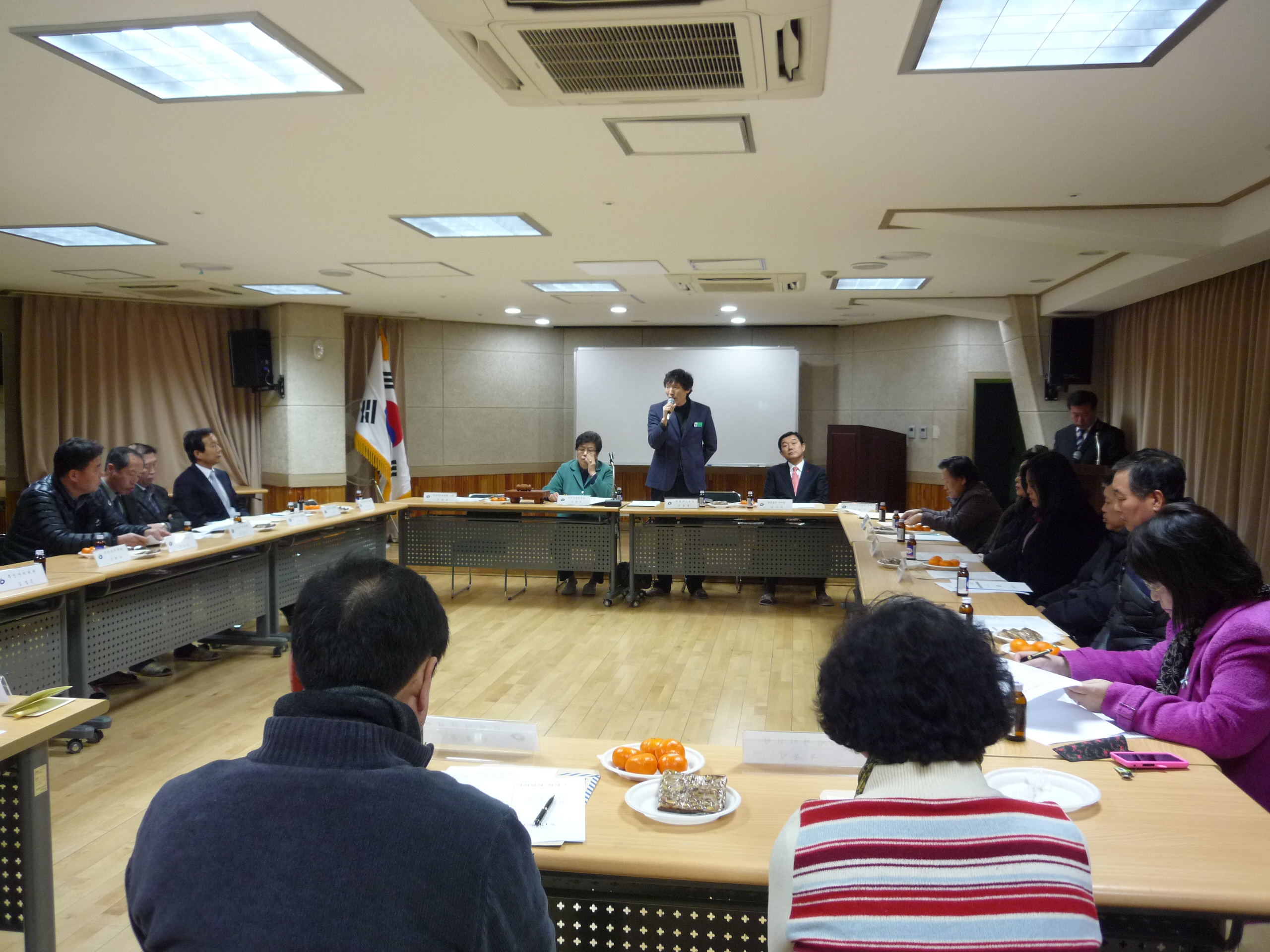 2012년 2월 주민자치위원회 월례회의 개최 의 이미지