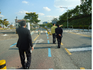 공원 주민이용시설 점검 의 이미지